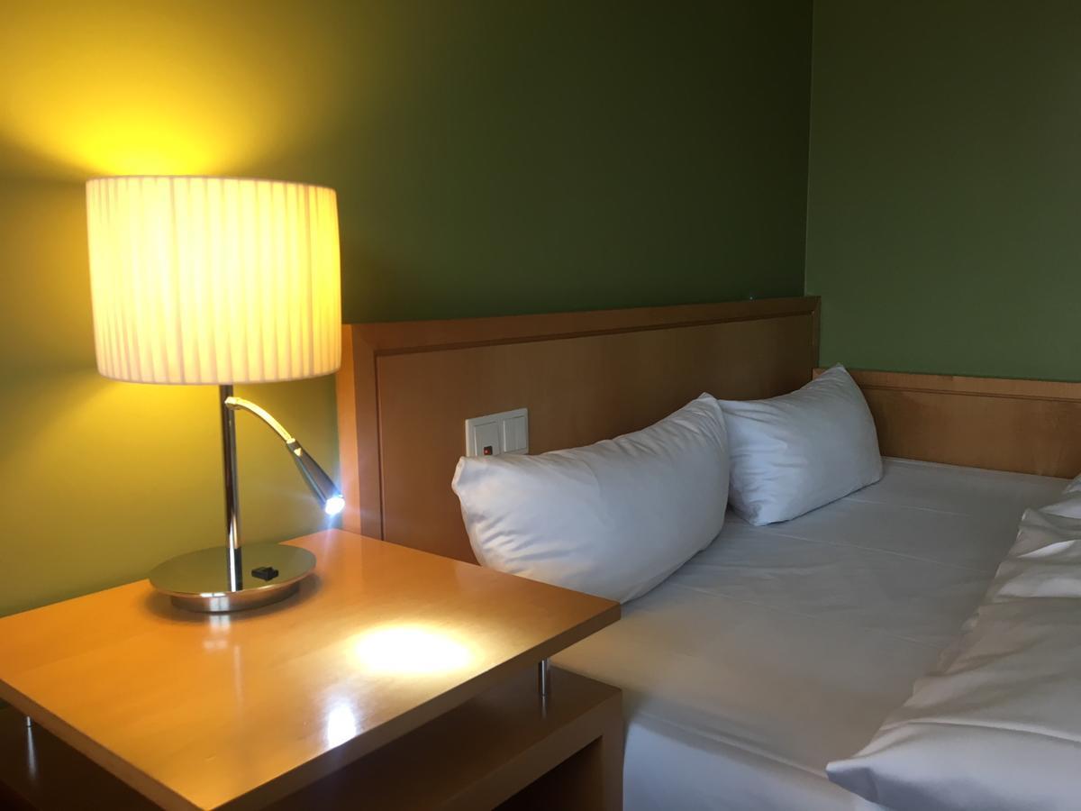 Upstalsboom Hotel Friedrichshain - Berlin — Foto’s 1